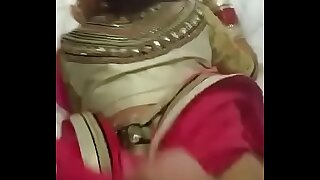 Desi bhabi in Saree fucked in Hotel Room With Audio
