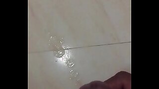 తెలుగు అబ్బాయి హట్