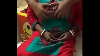 Bhabhi Boobs